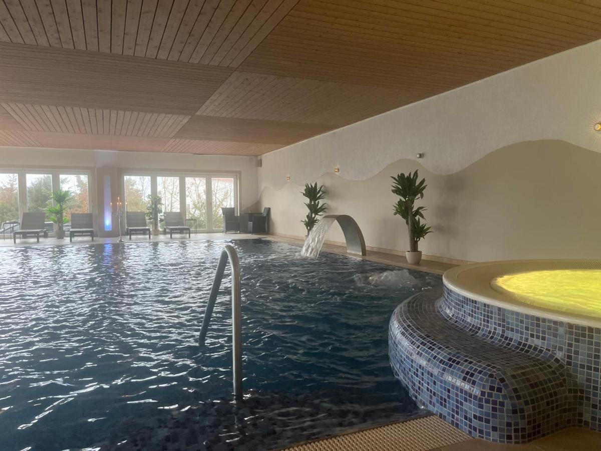 Froejel Resort & Spa Buitenkant foto