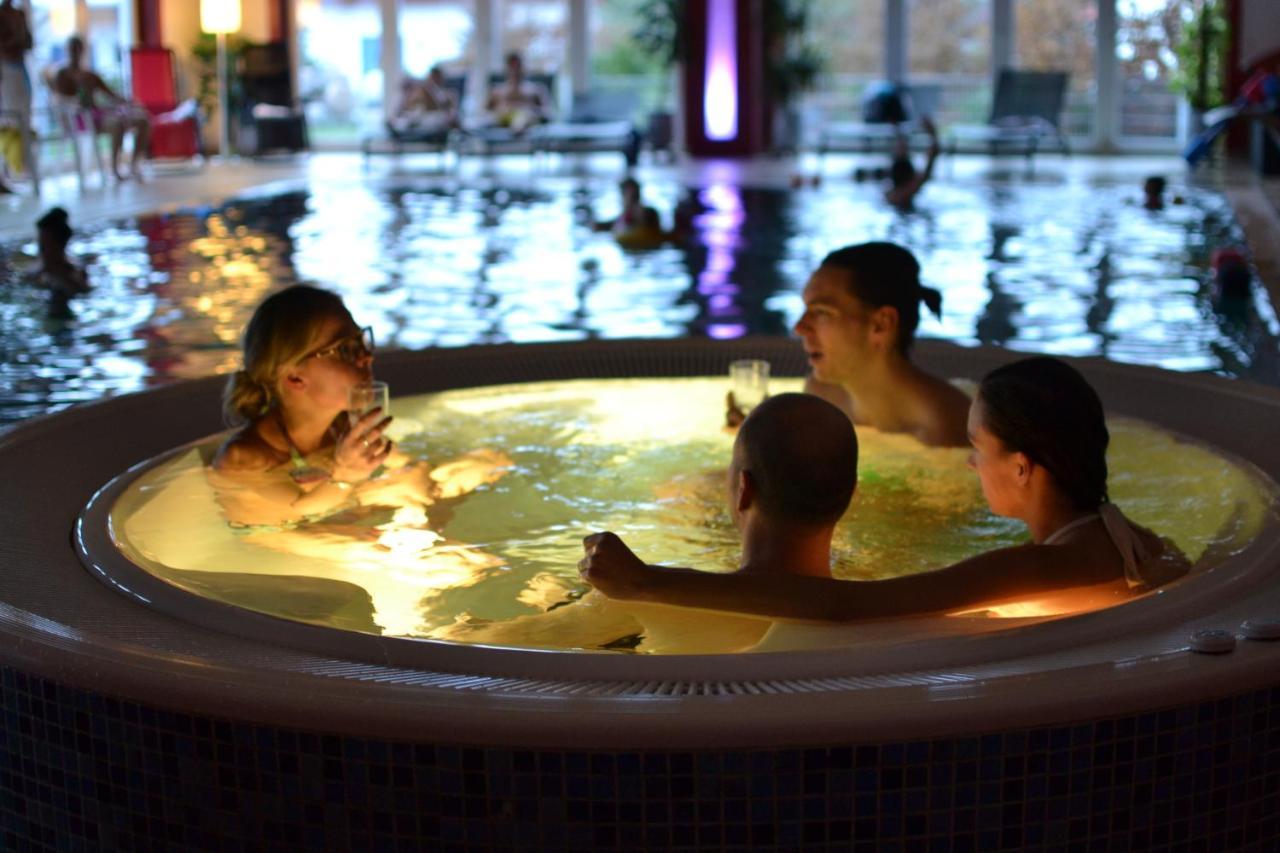Froejel Resort & Spa Buitenkant foto